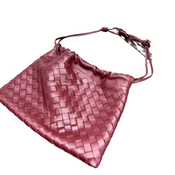 New high quality pure hand-woven handbag fashionable versatile large capacity sheepskin leather women's bags