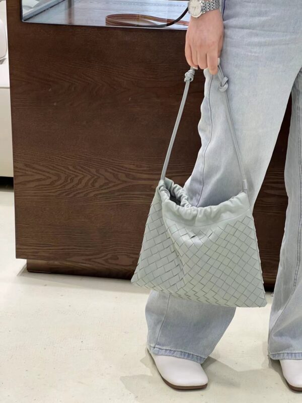 New high quality pure hand-woven handbag fashionable versatile large capacity sheepskin leather women's bags - Image 3